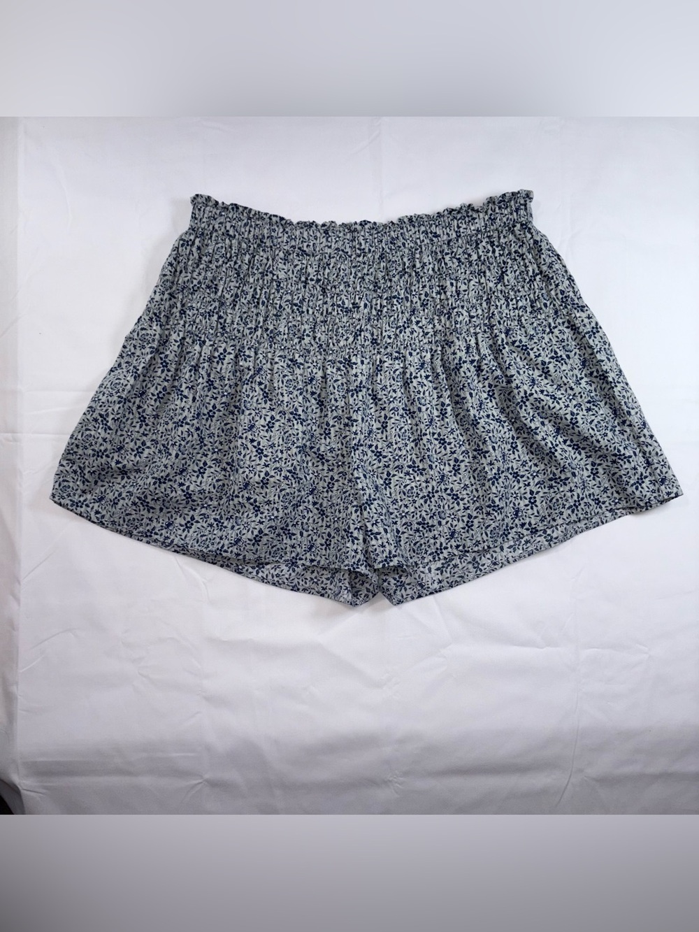 Madewell Smocked Pull-On Shorts Blue Florentine Boho Floral Flowy Size L